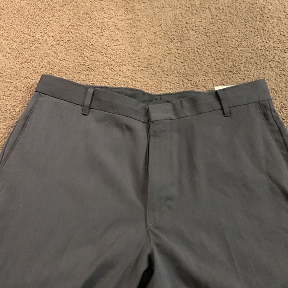 Covington Men Size 34x32 dark charcoal - Picture 2 of 7